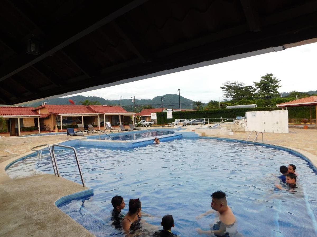 Condo Villa B27 Sleeps Five People - B28 Sleeps Six People - Price Includes Housekeeping Fees Not Taxes - Very Close To The Pool And Beach! ฆาโก ภายนอก รูปภาพ