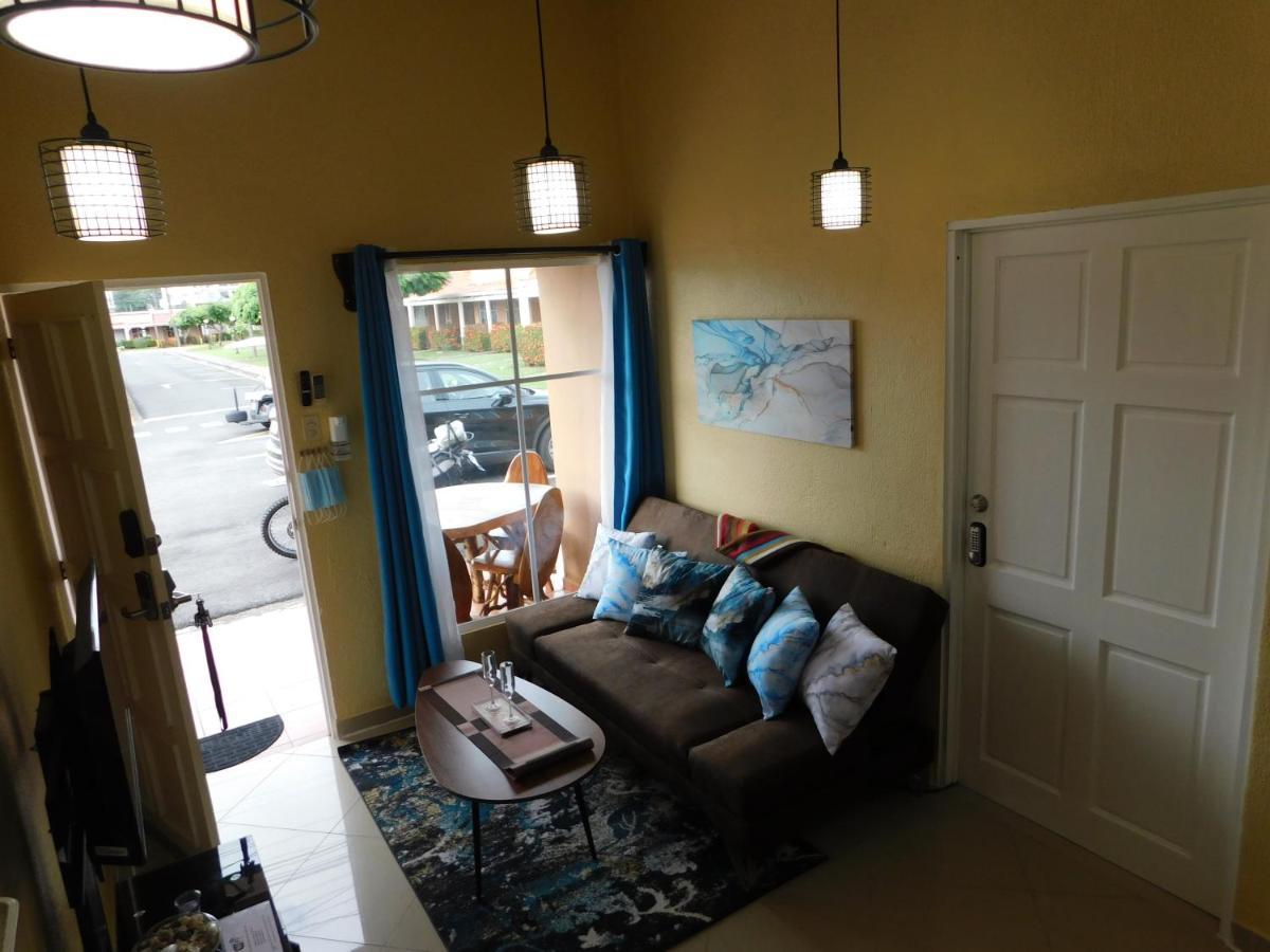 Condo Villa B27 Sleeps Five People - B28 Sleeps Six People - Price Includes Housekeeping Fees Not Taxes - Very Close To The Pool And Beach! ฆาโก ภายนอก รูปภาพ